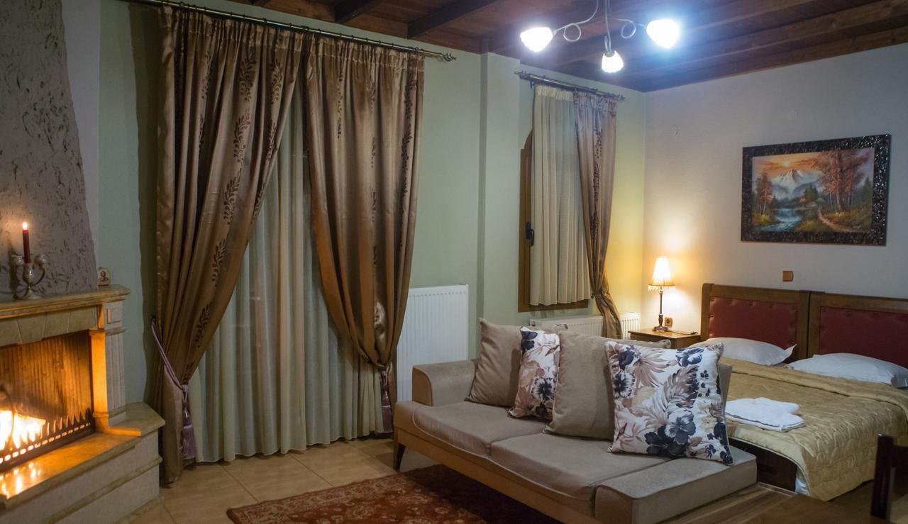 Morfeas Guesthouse Loutraki  Bagian luar foto
