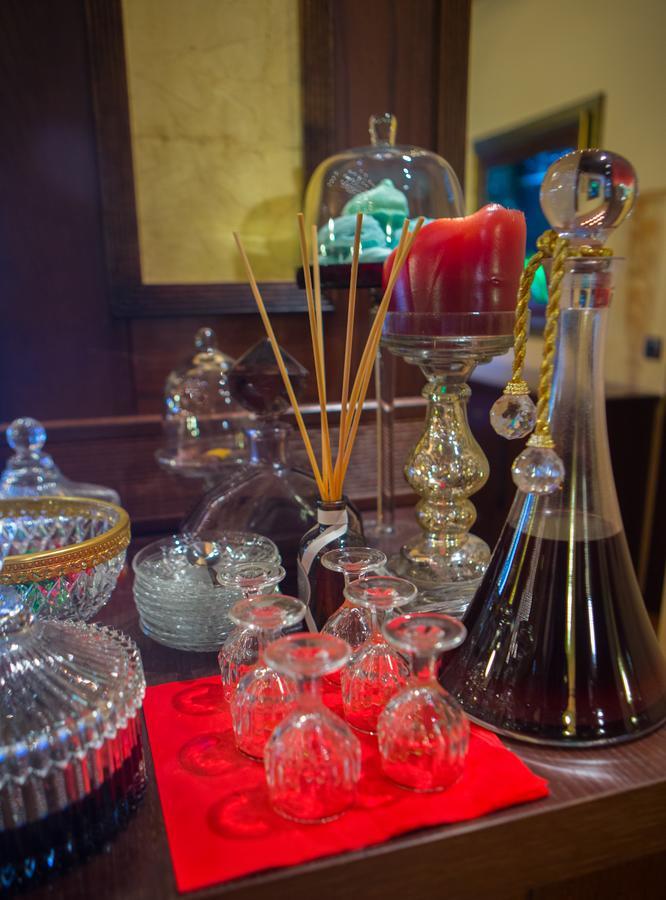 Morfeas Guesthouse Loutraki  Bagian luar foto